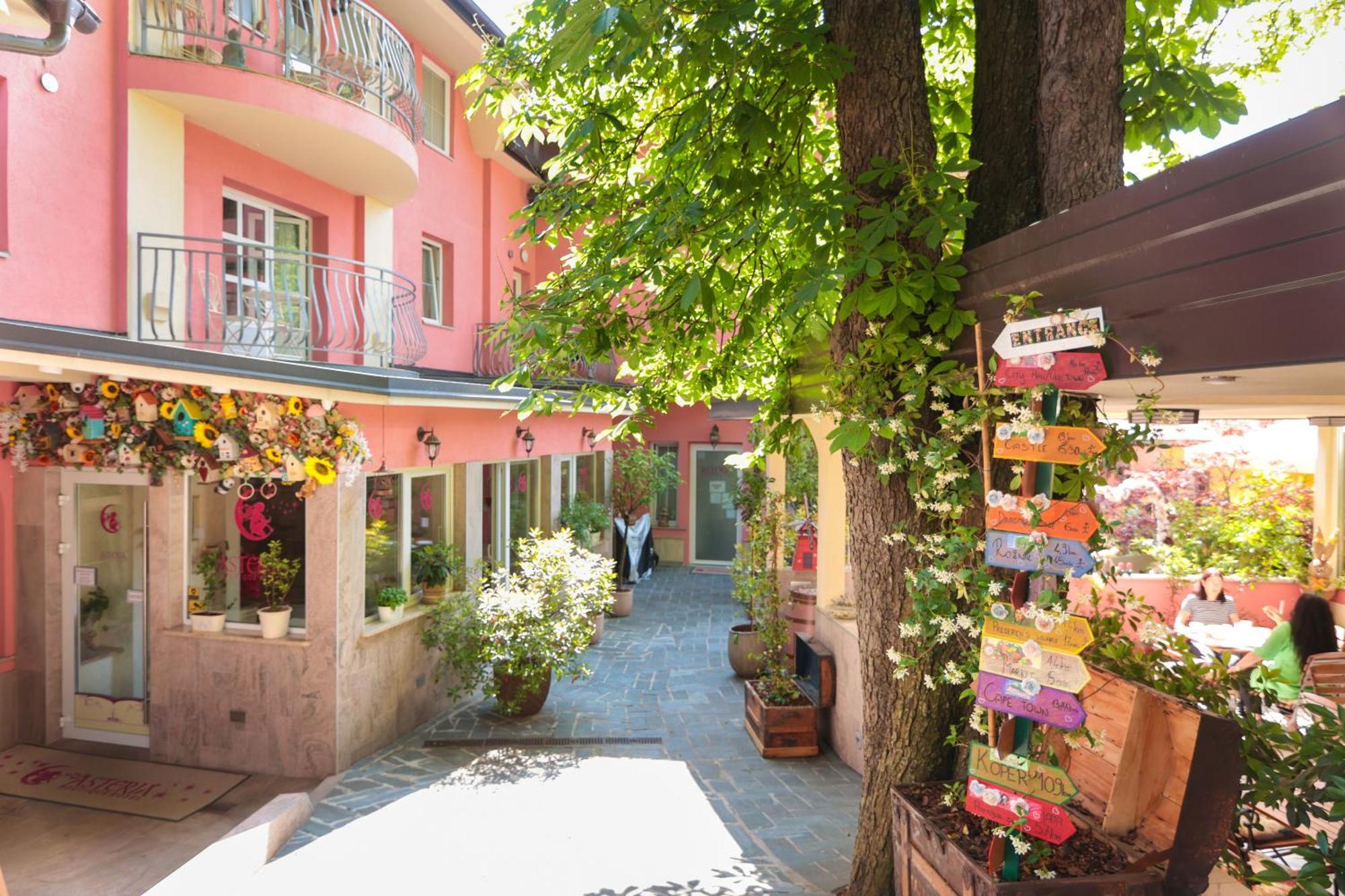 Boutique Asteria Hotel 3*